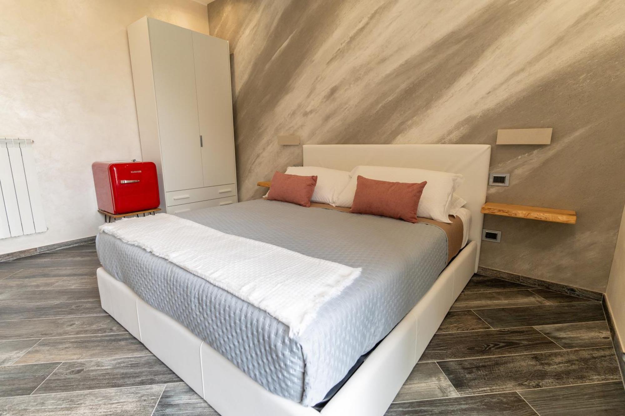 Suites Matteotti 57 Civitavecchia Exteriör bild