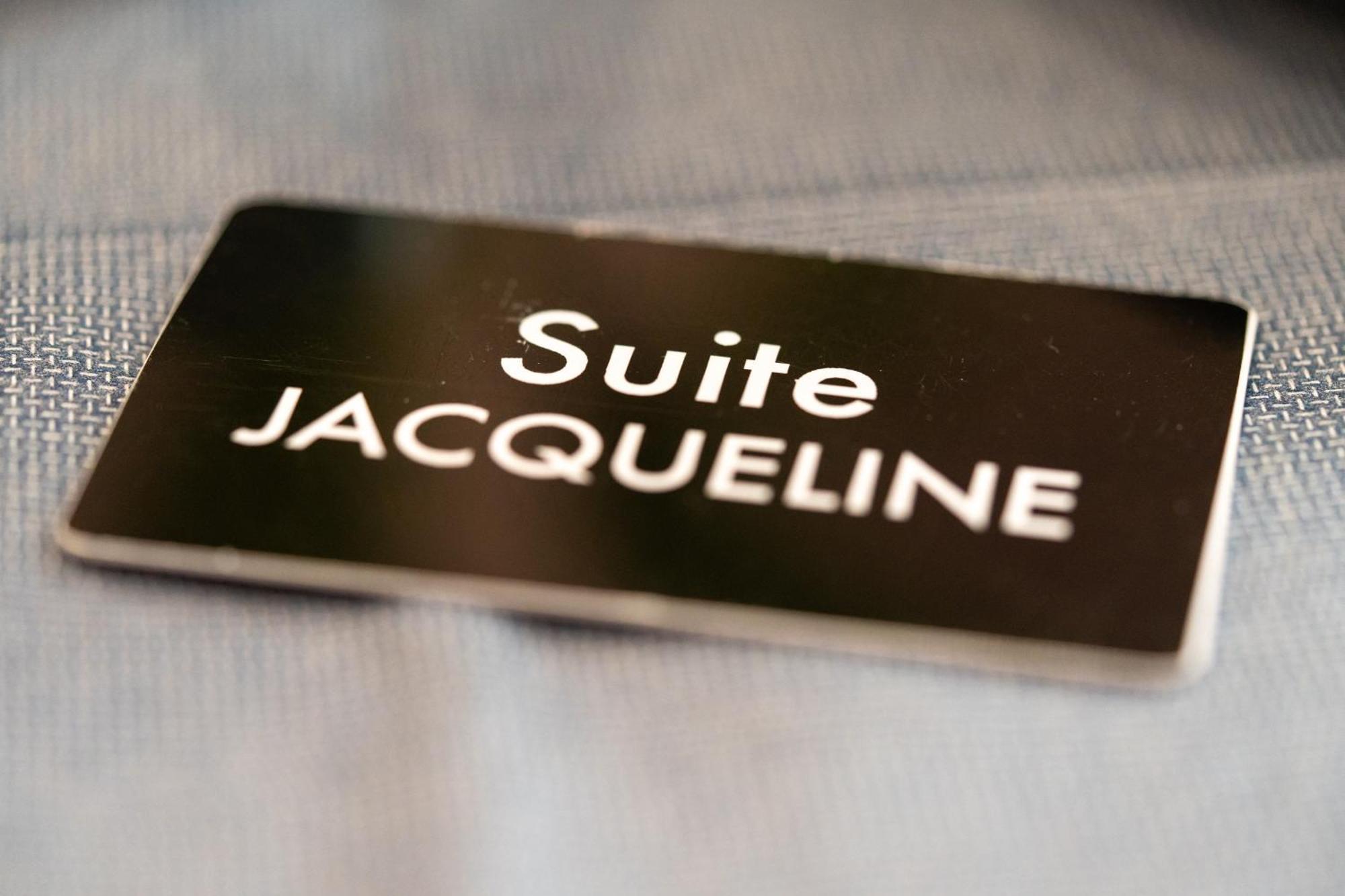 Suites Matteotti 57 Civitavecchia Exteriör bild
