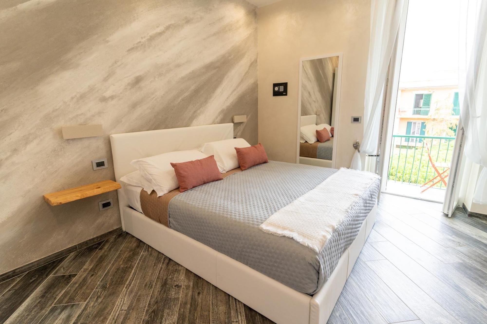 Suites Matteotti 57 Civitavecchia Exteriör bild